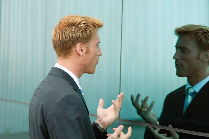 kendi kendine konuşmak