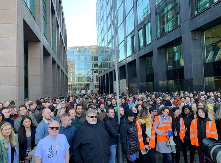 google iş bırakma eylemi